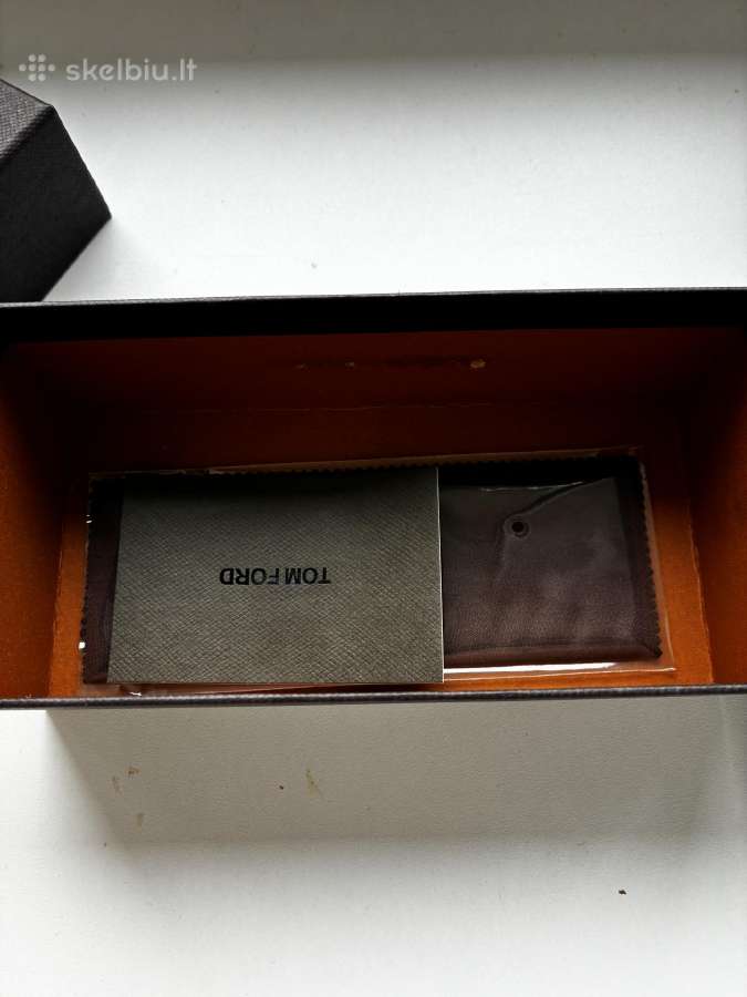 Tom Ford saules akiniai - nuotraukos Nr. 4