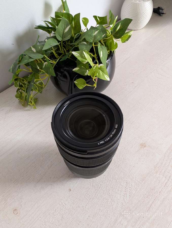 Panasonic Lumix S Pro 24-70mm F2.8 - nuotraukos Nr. 2