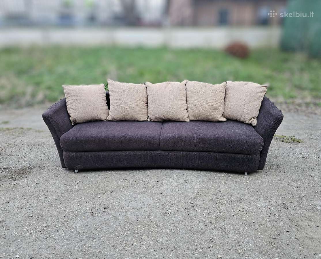 Didelė sofa lova