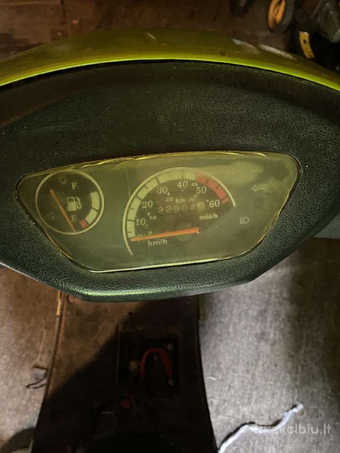 Motoroleris Yy50qt - nuotraukos Nr. 3
