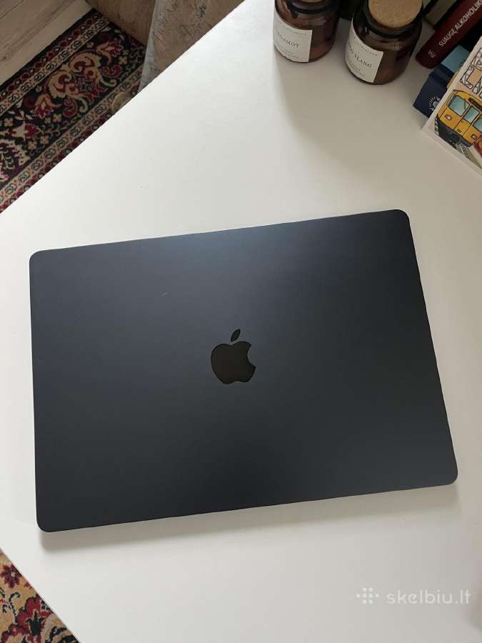 MacBook Air 15.3" M3 24gb RAM 500gb
