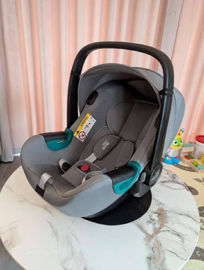Britax Römer automobilinė kėdutė Baby-safe isense