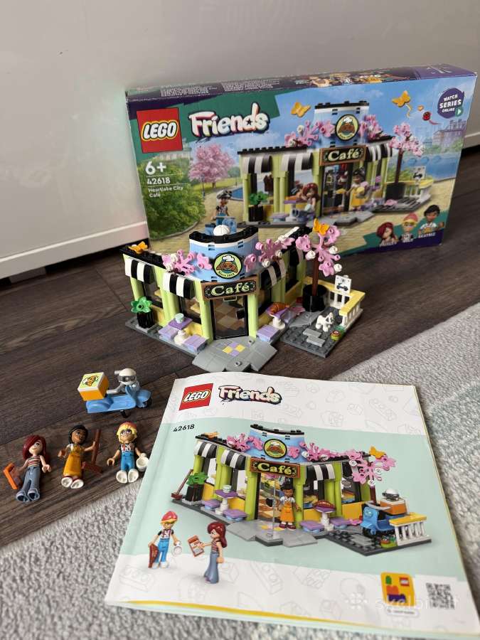 Lego Friends Hartleiko miesto kavinė 42618