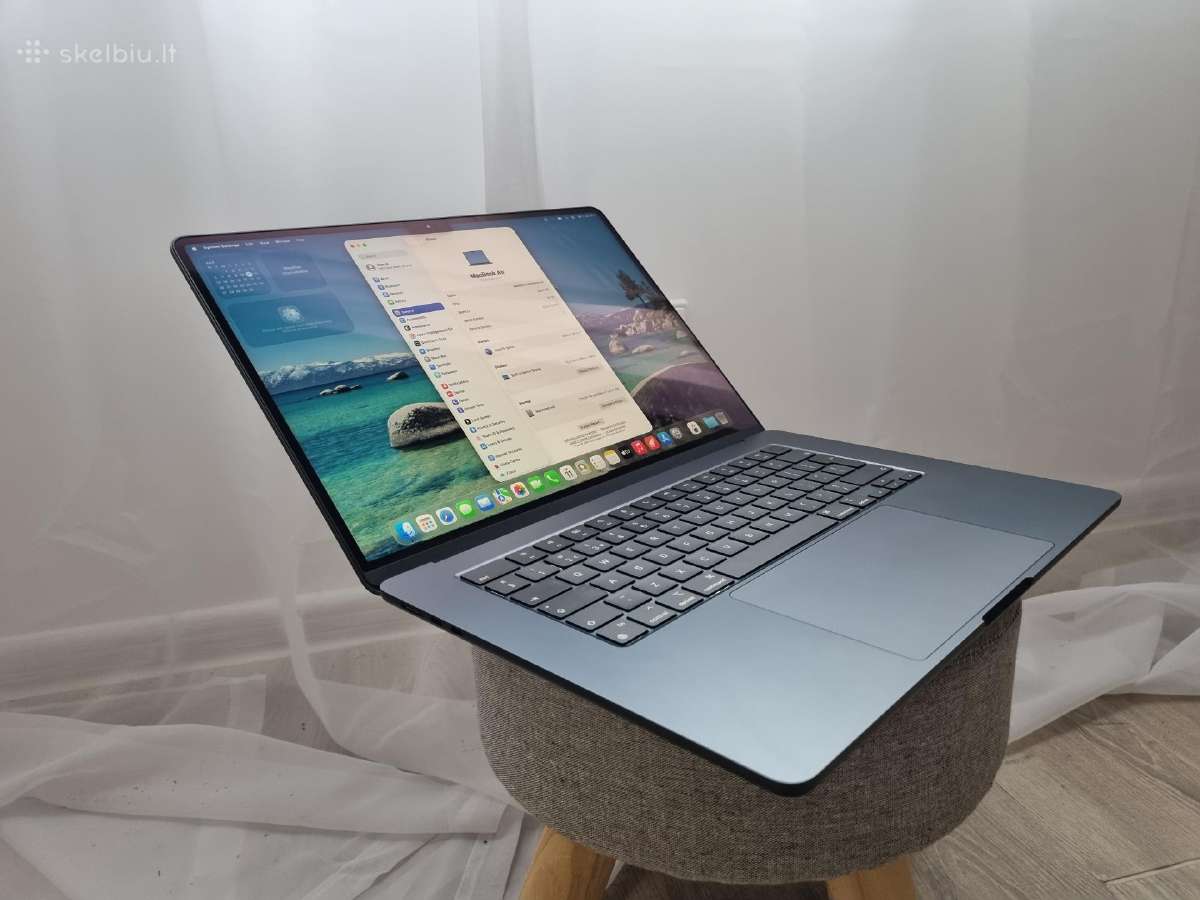 MacBook Air 15.3 16 256