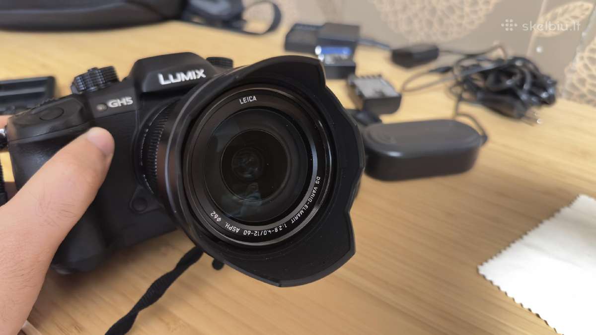 Panasonic Gh5 + Leica 12–60mm objektyvas + Priedai - nuotraukos Nr. 2