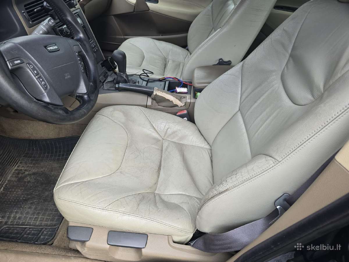 Parduodu Volvo v 70,2,5D 103kw Mažeikiai. - nuotraukos Nr. 8