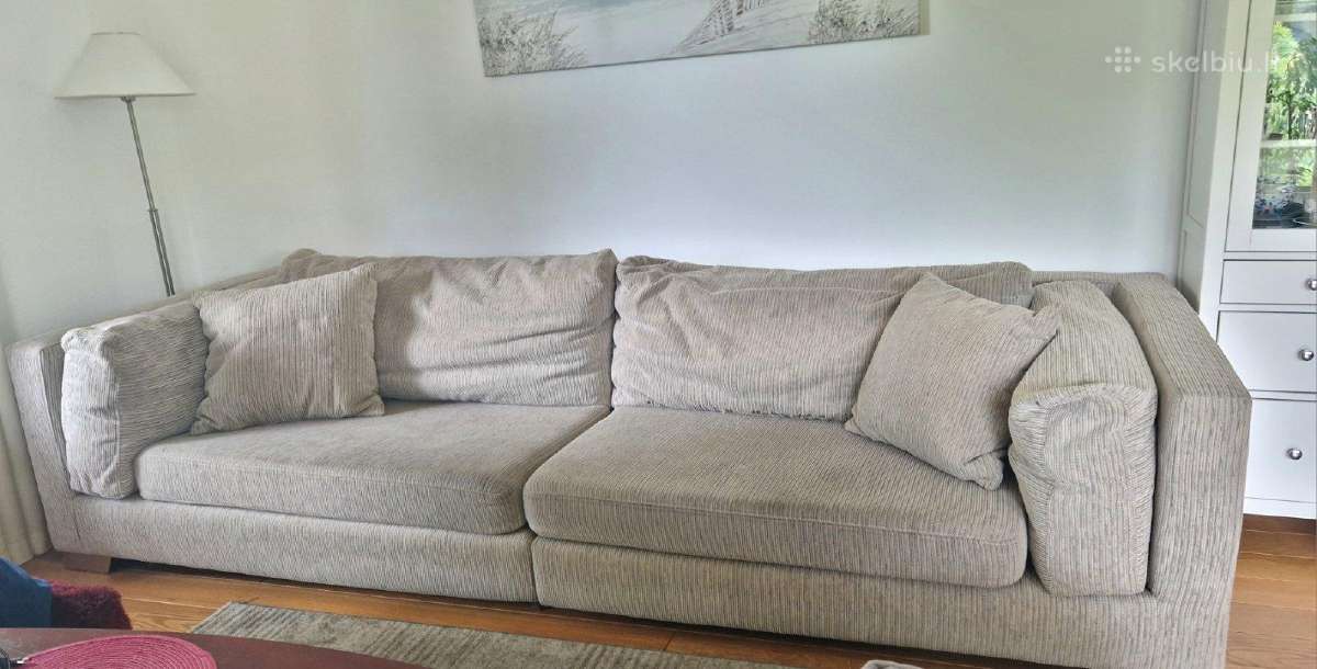 Itališka sofa 308x106cm