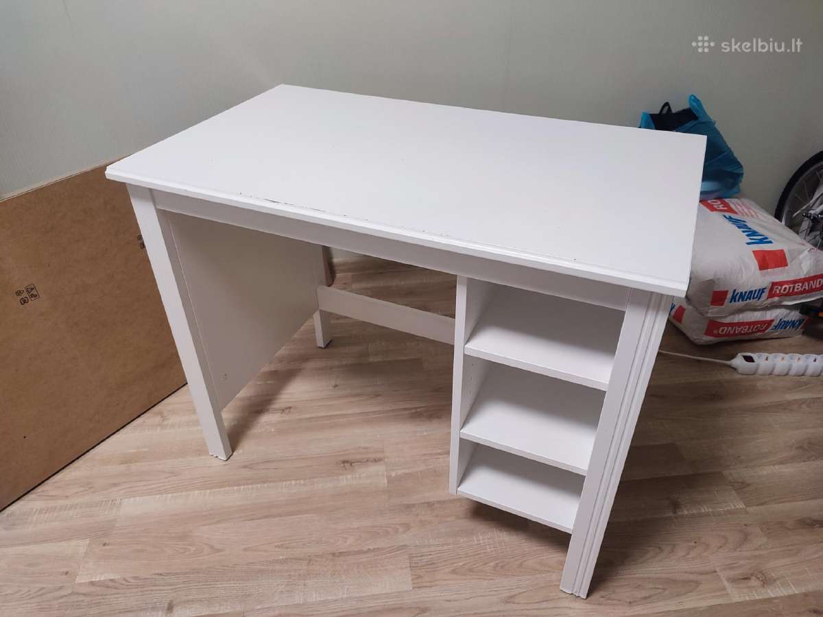 Ikea rašomasis stalas