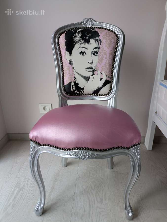 Audrey Hepburn kėdė