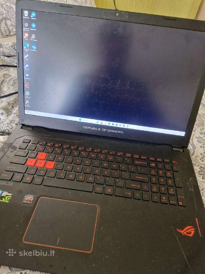 Asus rog i7-7700 gtx 1060