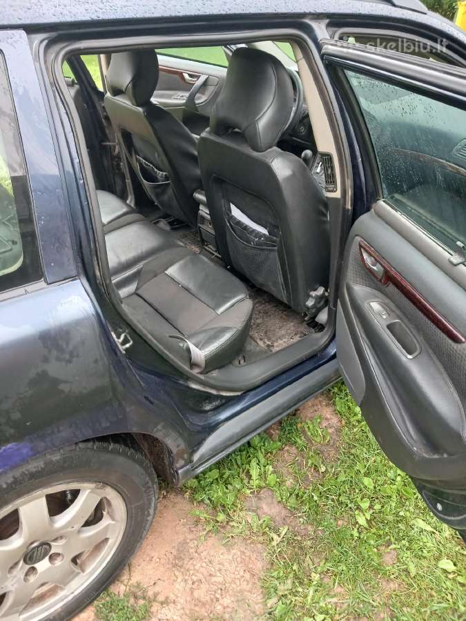 Volvo v 70 - nuotraukos Nr. 6