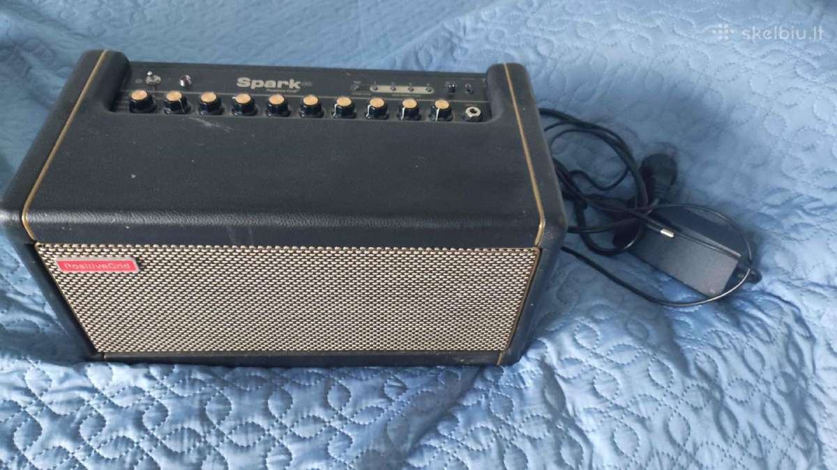 Positive Grid Spark 40 Gitaros Stiprintuvas/kubas