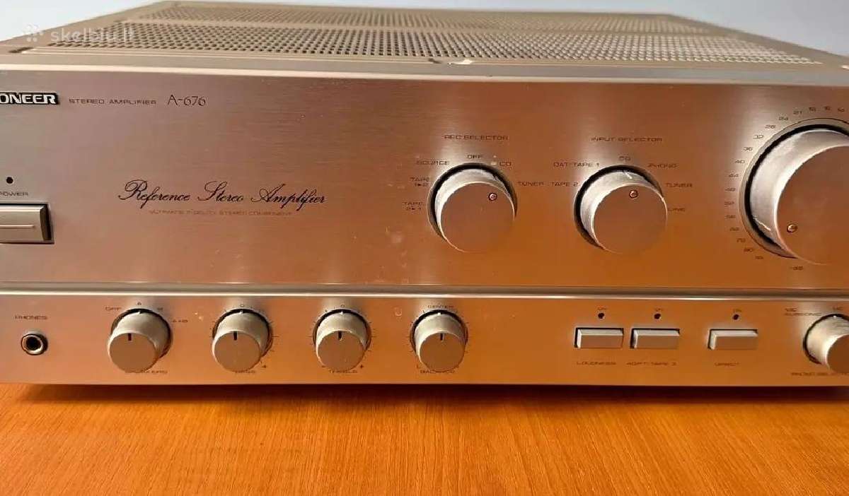 Pioneer a676