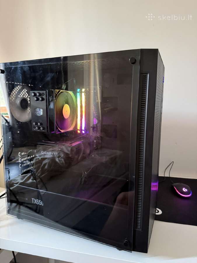Parduodamas gaming komplektas