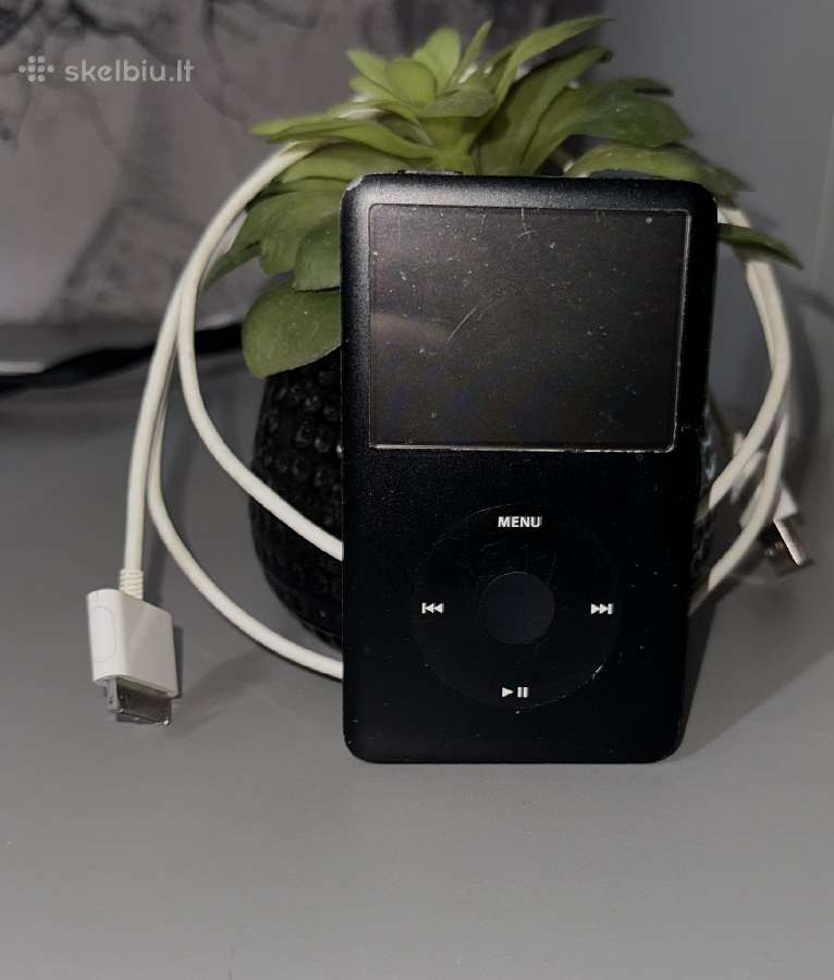 iPod 6 generacijos 160gb su pakrovėju