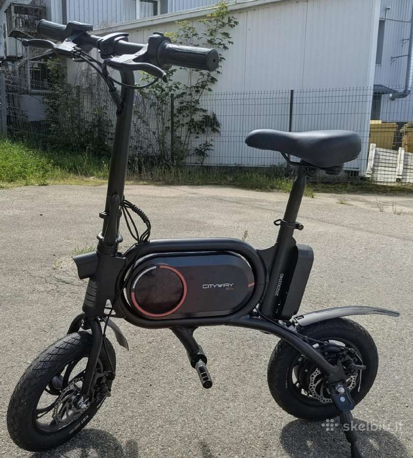 Kompaktiškas elektrinis paspirtukas - dviratis