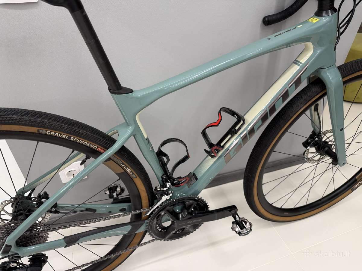 Giant Revolt Advanced, dydis S - nuotraukos Nr. 3