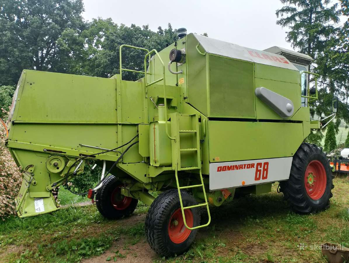 Claas Dominator 68