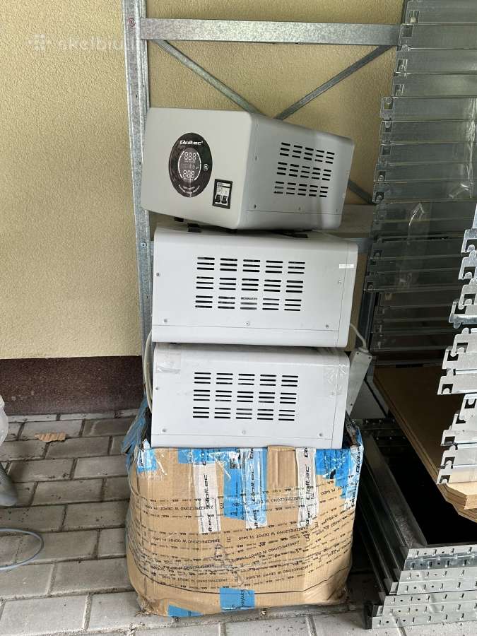 Elektros itampos stabilizatorius Qoltec - 10000 Va - nuotraukos Nr. 4