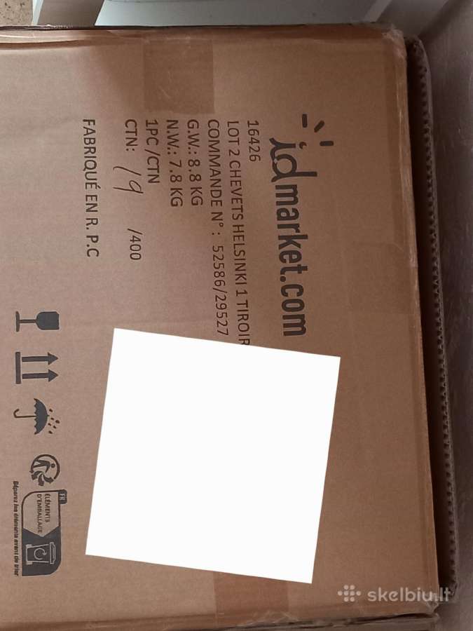 Nauji naktiniai staliukai Helsinki, 2 vnt., balti,