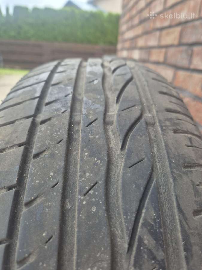 Parduodu padangas 195/60 R15 Bridgestone vasarines - nuotraukos Nr. 2
