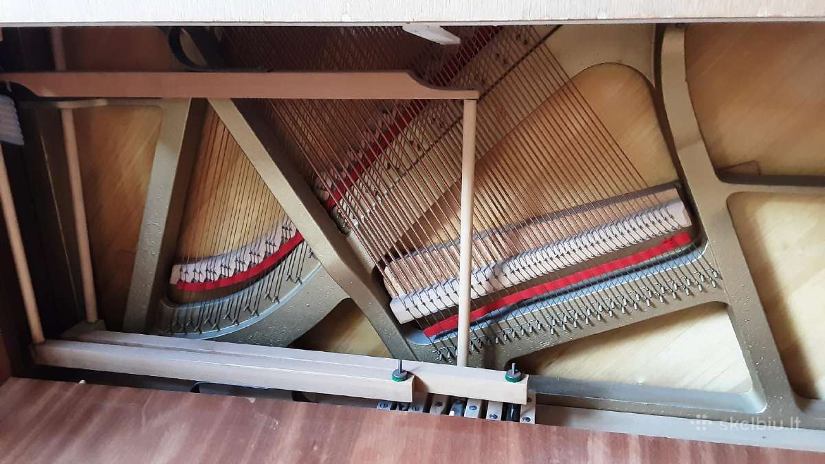 Pianinas Petrof - nuotraukos Nr. 8