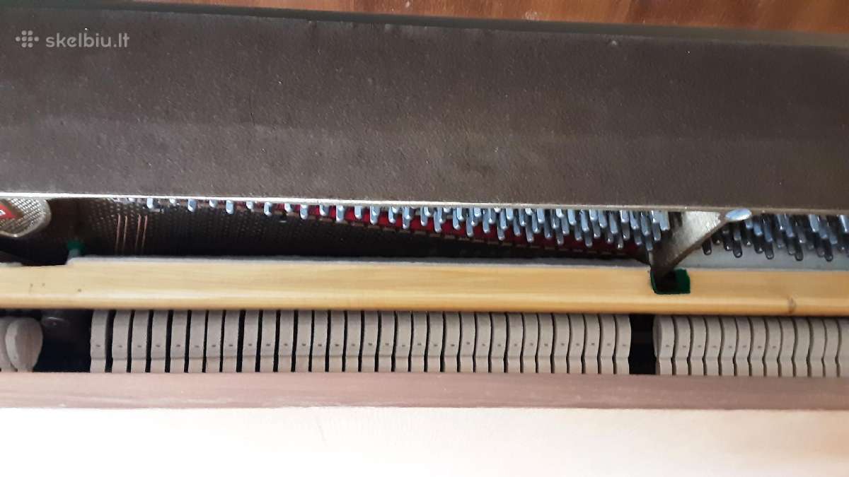 Pianinas Petrof - nuotraukos Nr. 9