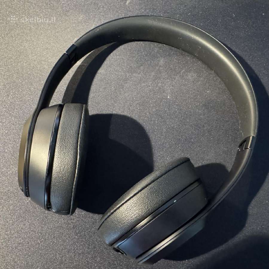 Beats Solo 3 Wireless (Juodos) – Idealios būklės