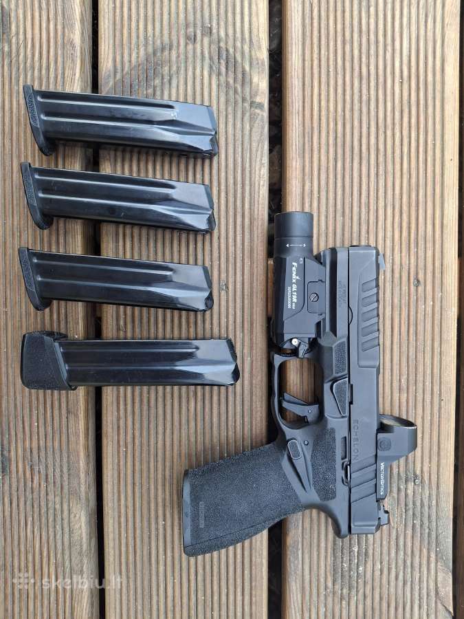 Springfield Armory Echelon 4.5 su priedais