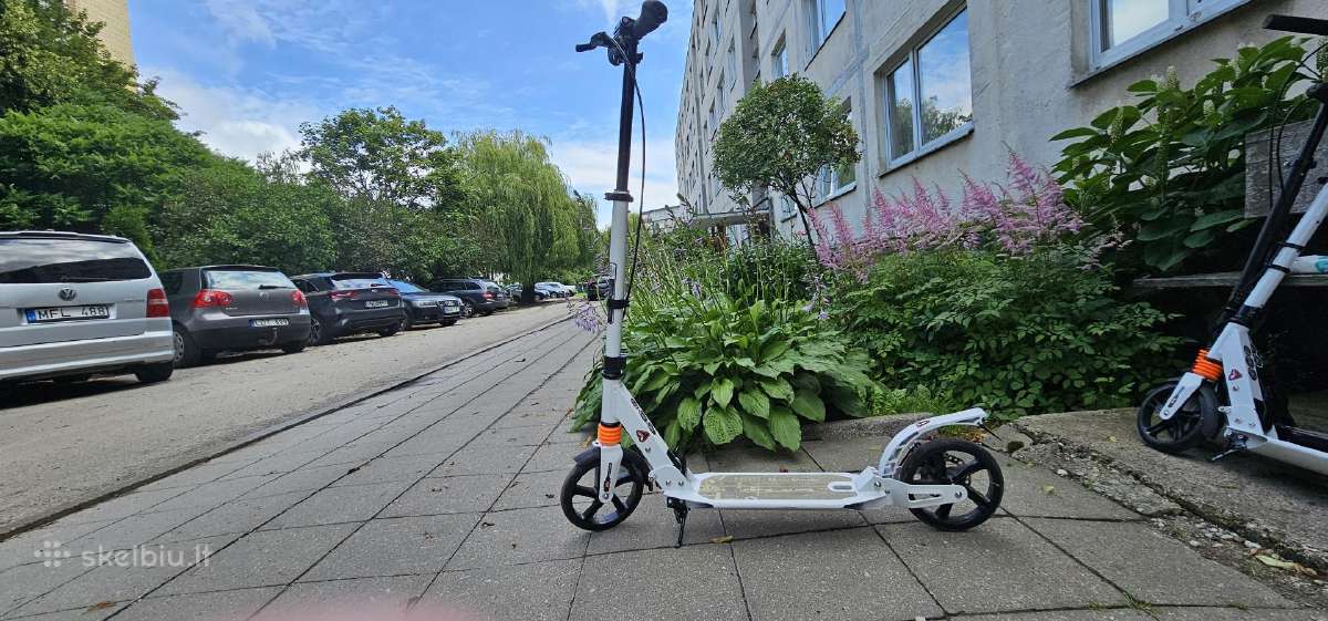 Naudoti paspirtukai Urban Scooter - nuotraukos Nr. 3