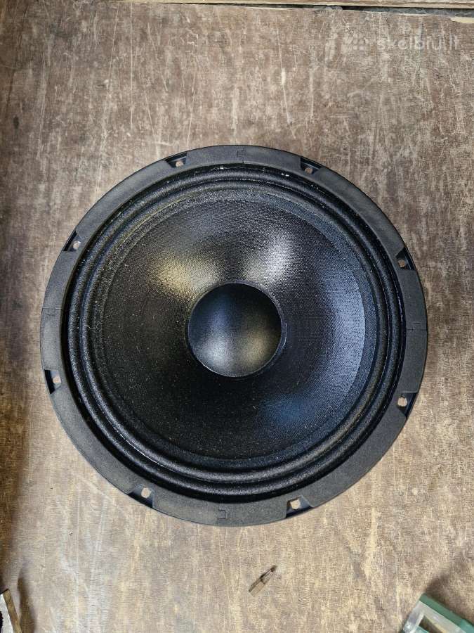 Parduodu garsiakalbius Hk Audio