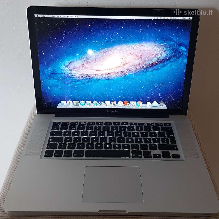 Apple MacBook pro 15,4 inch