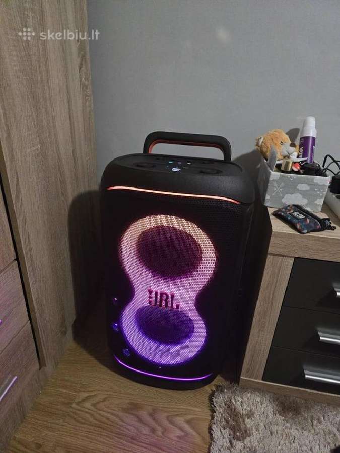Jbl Partybox 520 + mikrofonai.