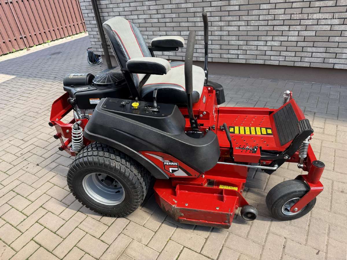 Nulinio apsisukimo sodo traktoriukas Ferris - nuotraukos Nr. 7