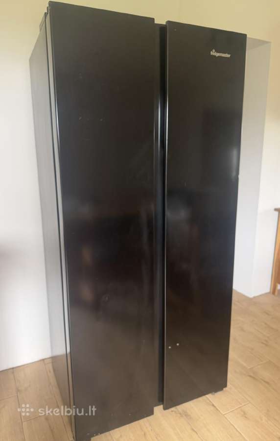 Parduodamas dviduris šaldytuvas “fridgemaster