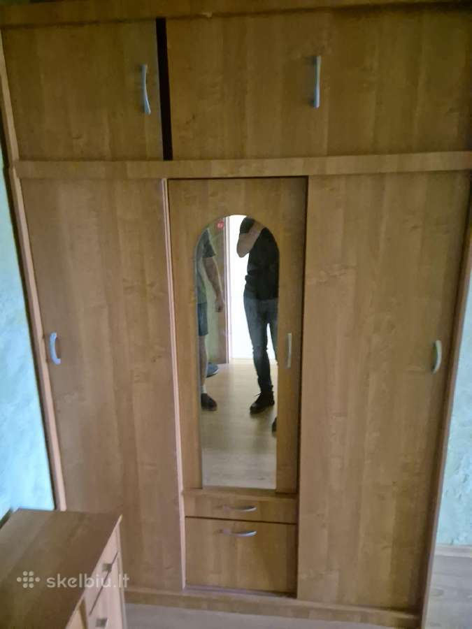 Prieškambario spinta