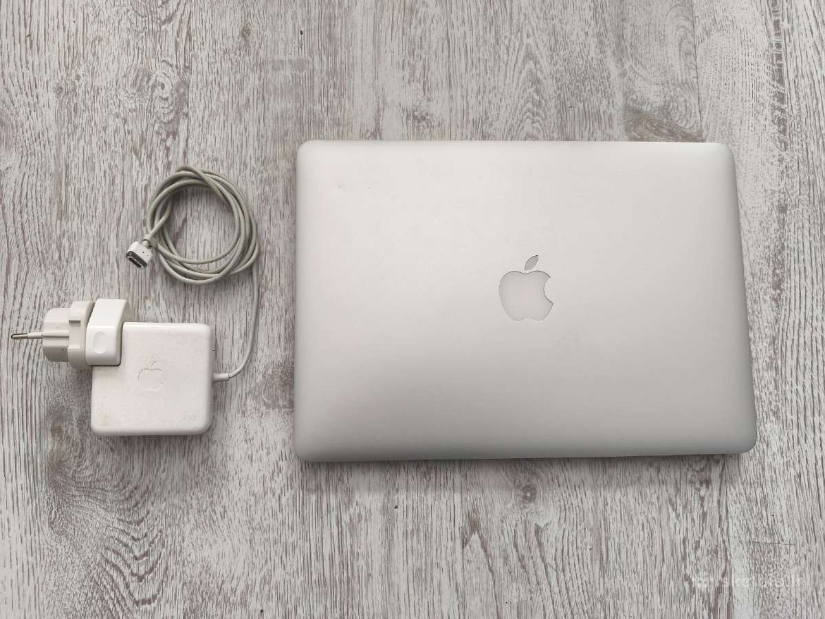 Apple MacBook Air 13" - nuotraukos Nr. 3