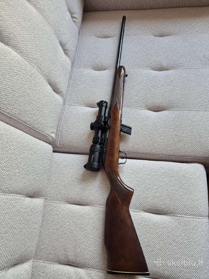 Parduodu pusautomati 22 lr šautuvą