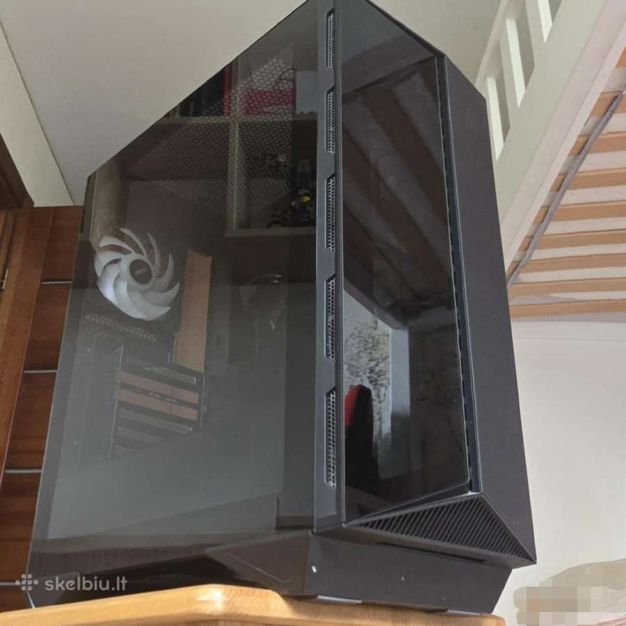 Geros buklės kompiuterio korpusas Mpg Gungnir 110r