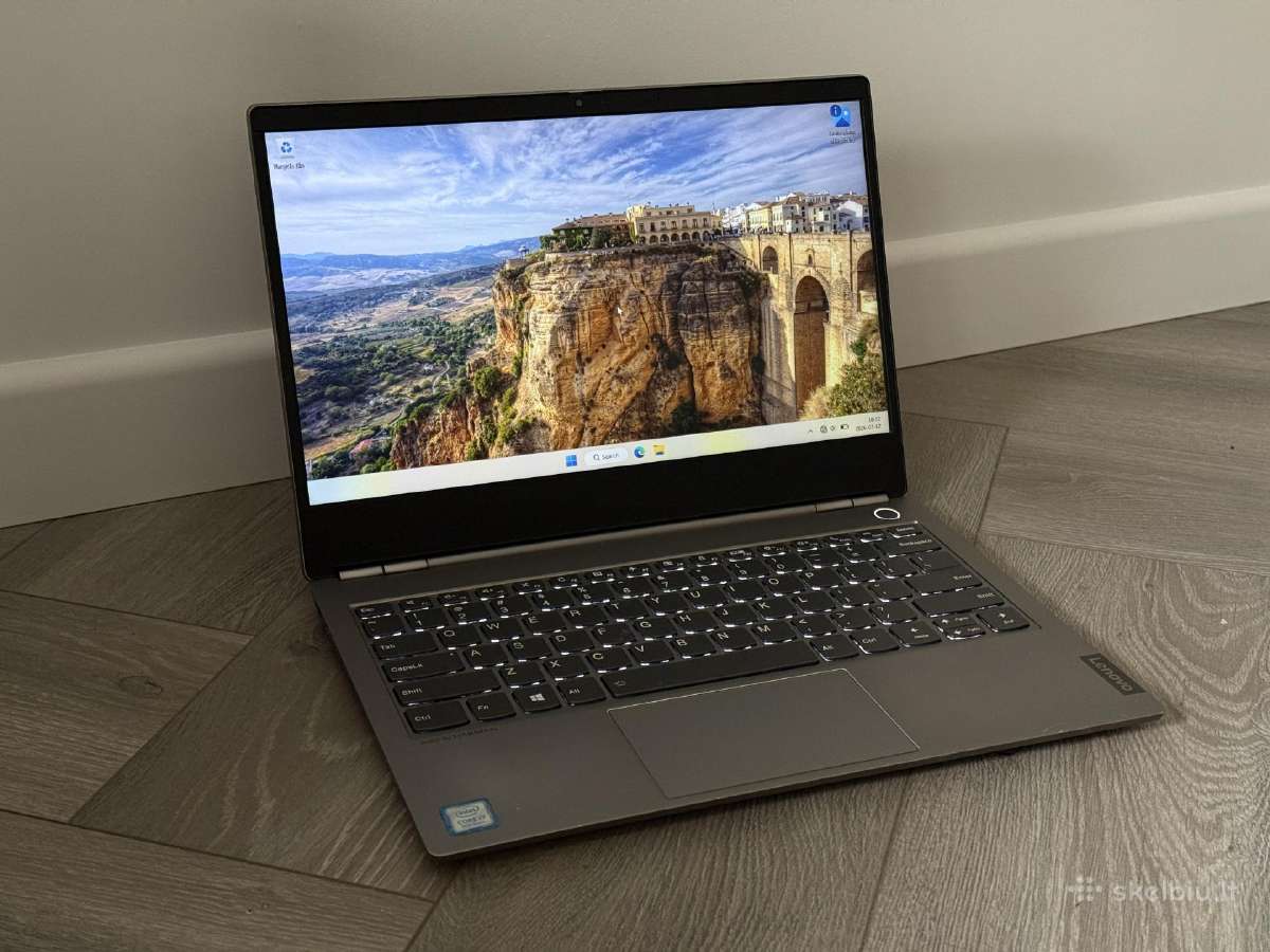 Lenovo Thinkbook 13s, i7-8565u, 256gb, 8gb Ddr4