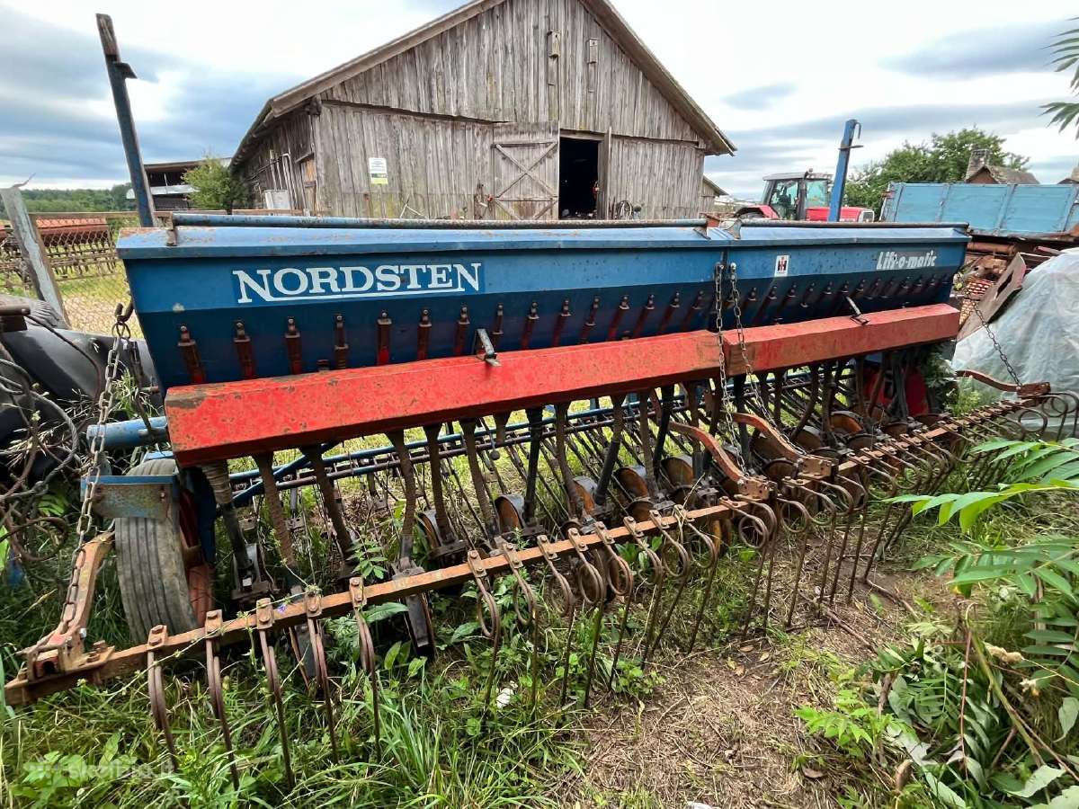 Diskinė Nordsten 3,3 m. sėjamoji, rinktuvas