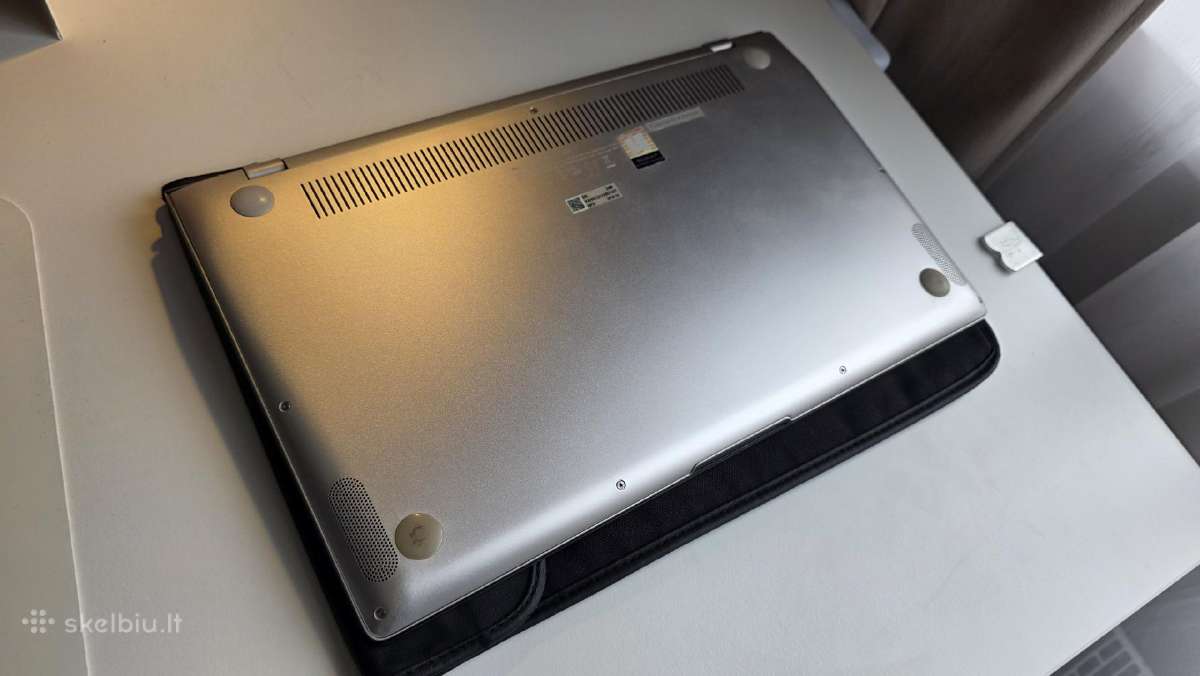 Asus Zenbook Ux434flc – i7 / 16 GB RAM / 1 TB SSD - nuotraukos Nr. 4