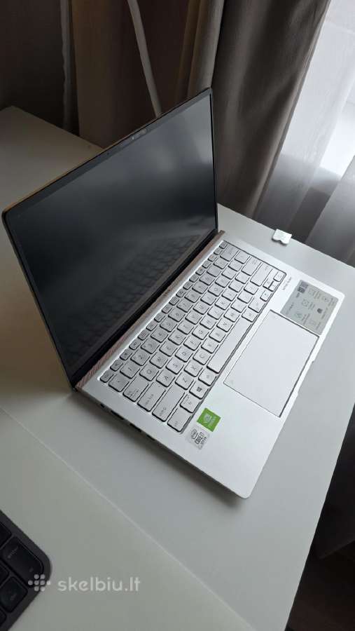Asus Zenbook Ux434flc – i7 / 16 GB RAM / 1 TB SSD - nuotraukos Nr. 2