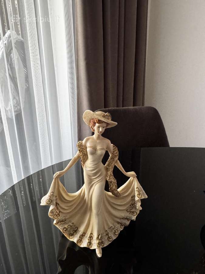 The Leonardo Collection „natalie“ statulėlė 1997m.