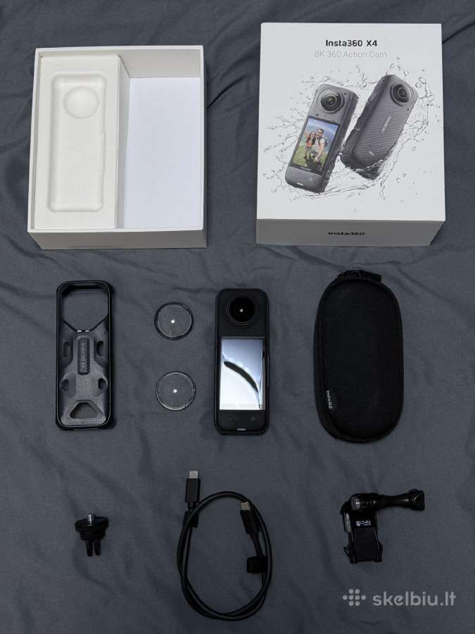 Insta 360 x4