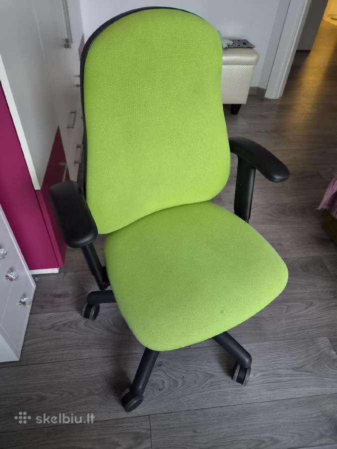 Kėdė ofisinė-ergonominė