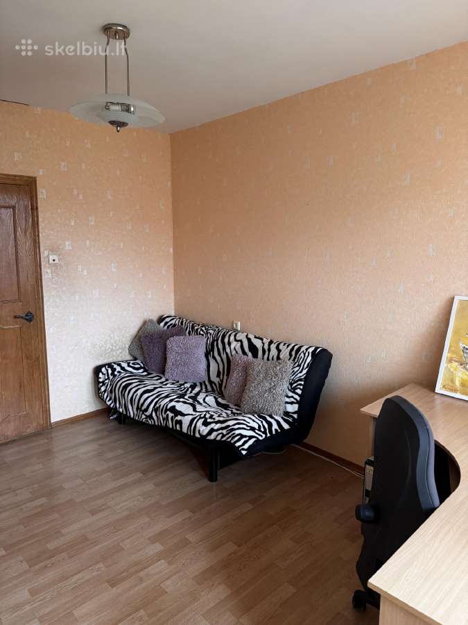 Parduodamas butas Kretingoje Savanorių g.