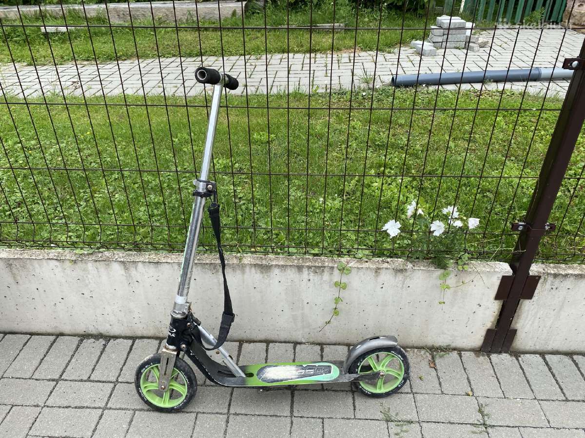 Atiduodu paspirtuką