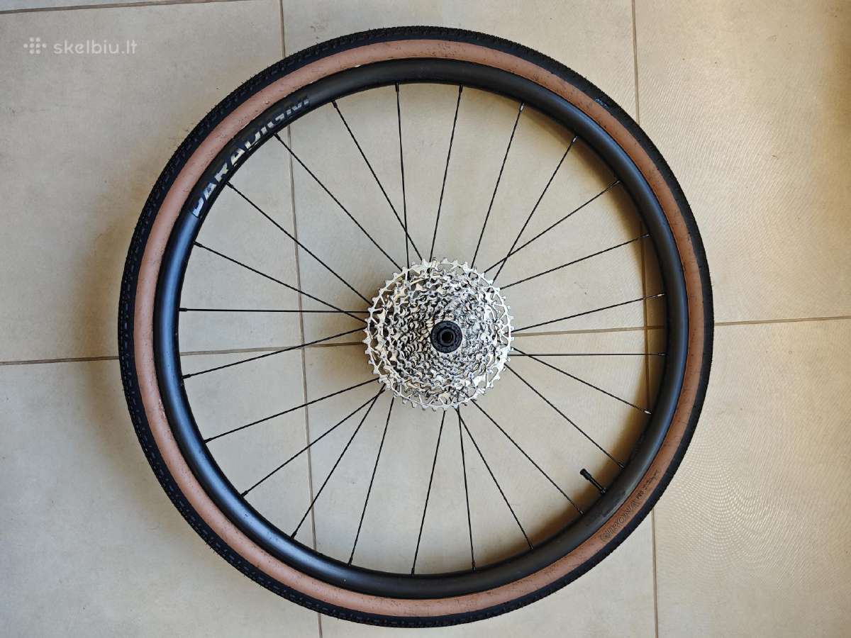 Bontrager Paradigm SL gravel ratai su 42mm padango