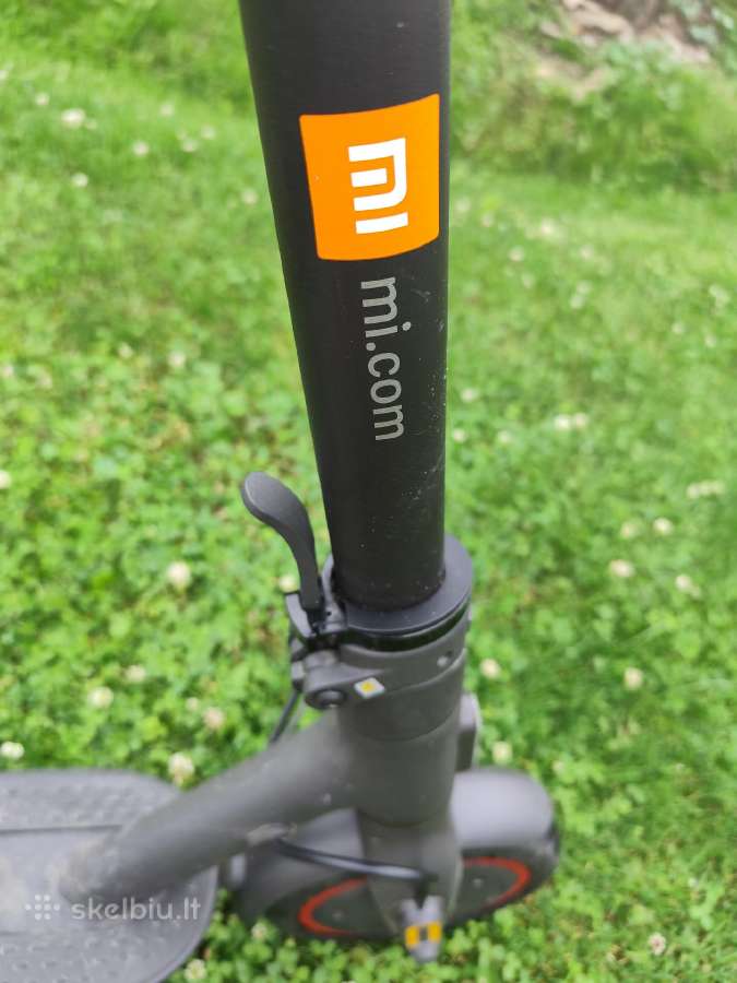 Xiaomi Mi Electric Scooter Pro 2